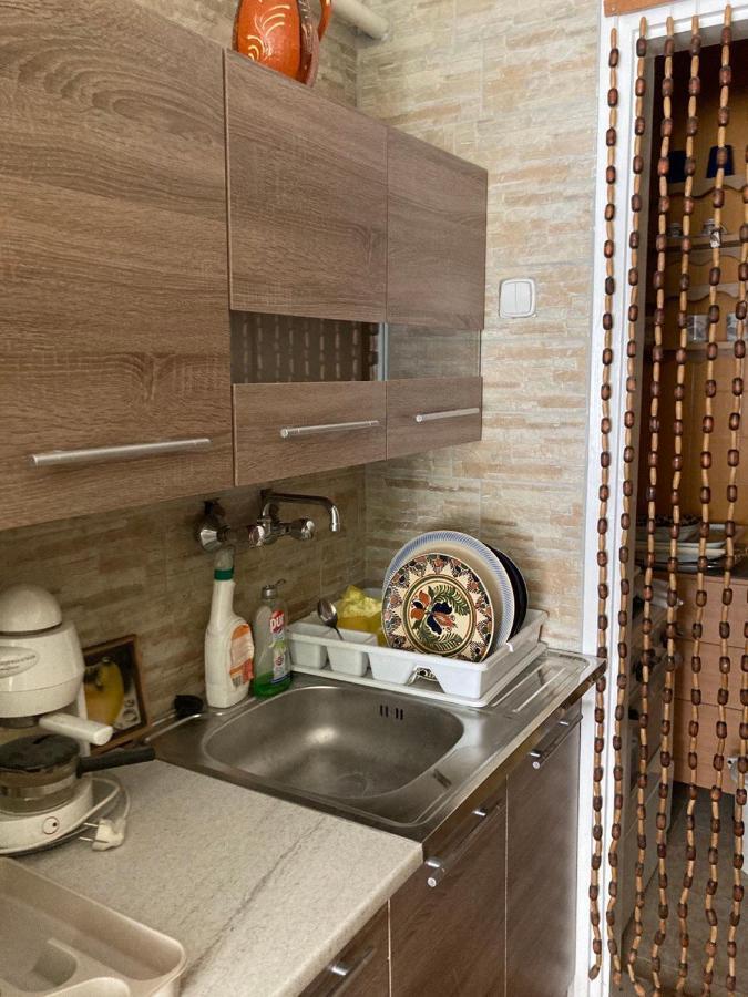 Hajnalka Apartmanhaz Apartment